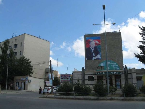 アゼルバイジャン・バクー「2013年 アゼルバイジャン ポテンシャル高きバクー」の写真