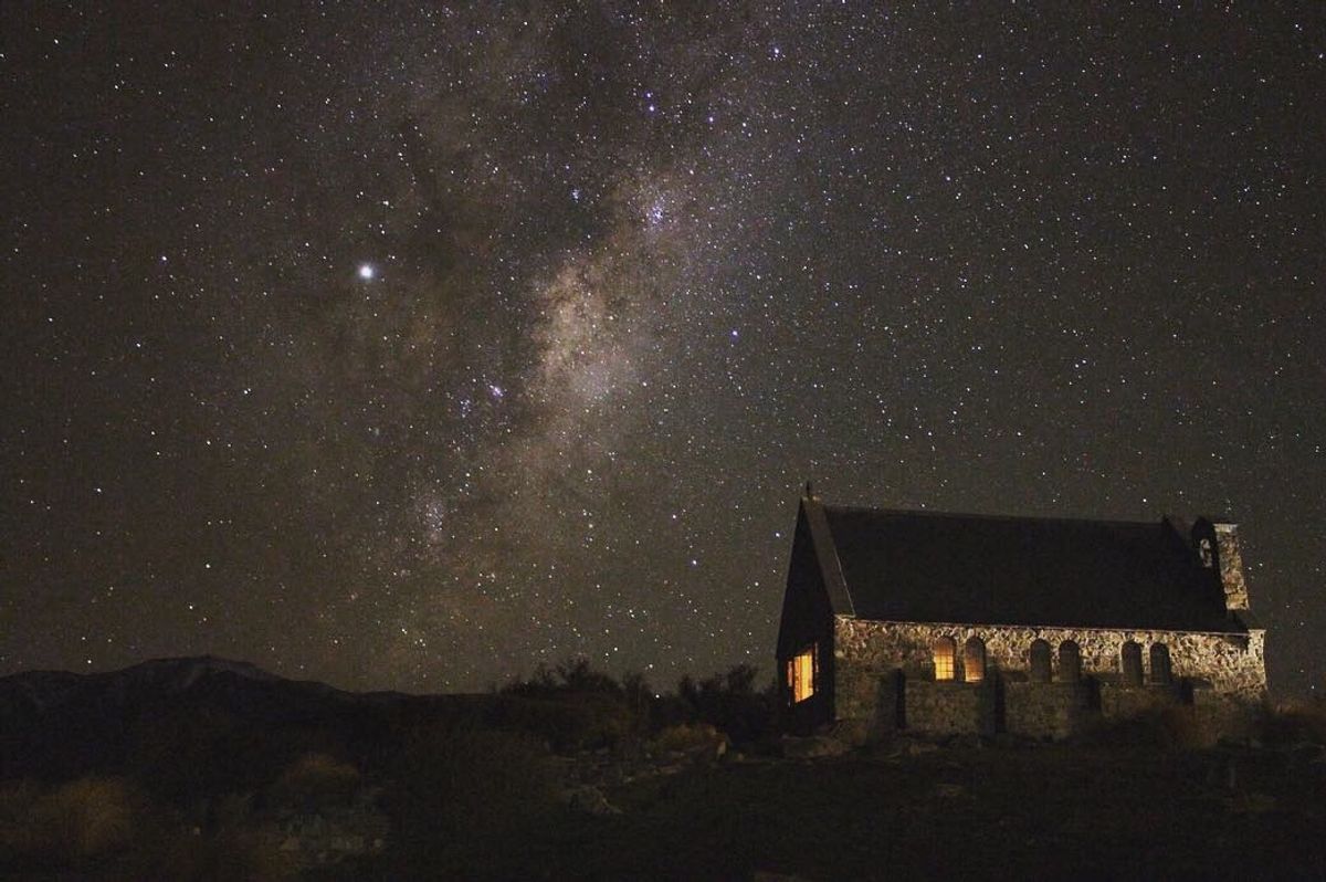 テカポに着いた日の夜。
天気に恵まれ、満天の星空を拝めました。
この星空を...