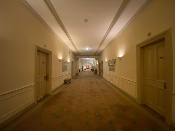 エジプト・カイロ「エジプト 砂漠キャンプの旅」の写真:ホテルはナイル川沿いにある「ソフィテル ...