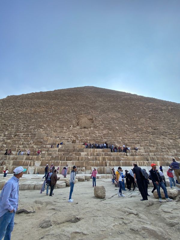 エジプト・カイロ「エジプト 砂漠キャンプの旅」の写真:ピラミッドでかー!!!!
凄まじいでか...