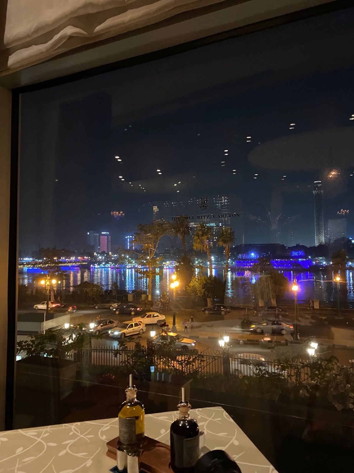 バギーを終え、リッツ・カールトンへ。最後はスパで砂埃を綺麗に流し、エジプト...