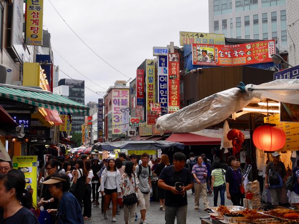 大韓民国 (韓国)・ソウル、明洞「ソウル.明洞/韓国(トランジット)」の写真