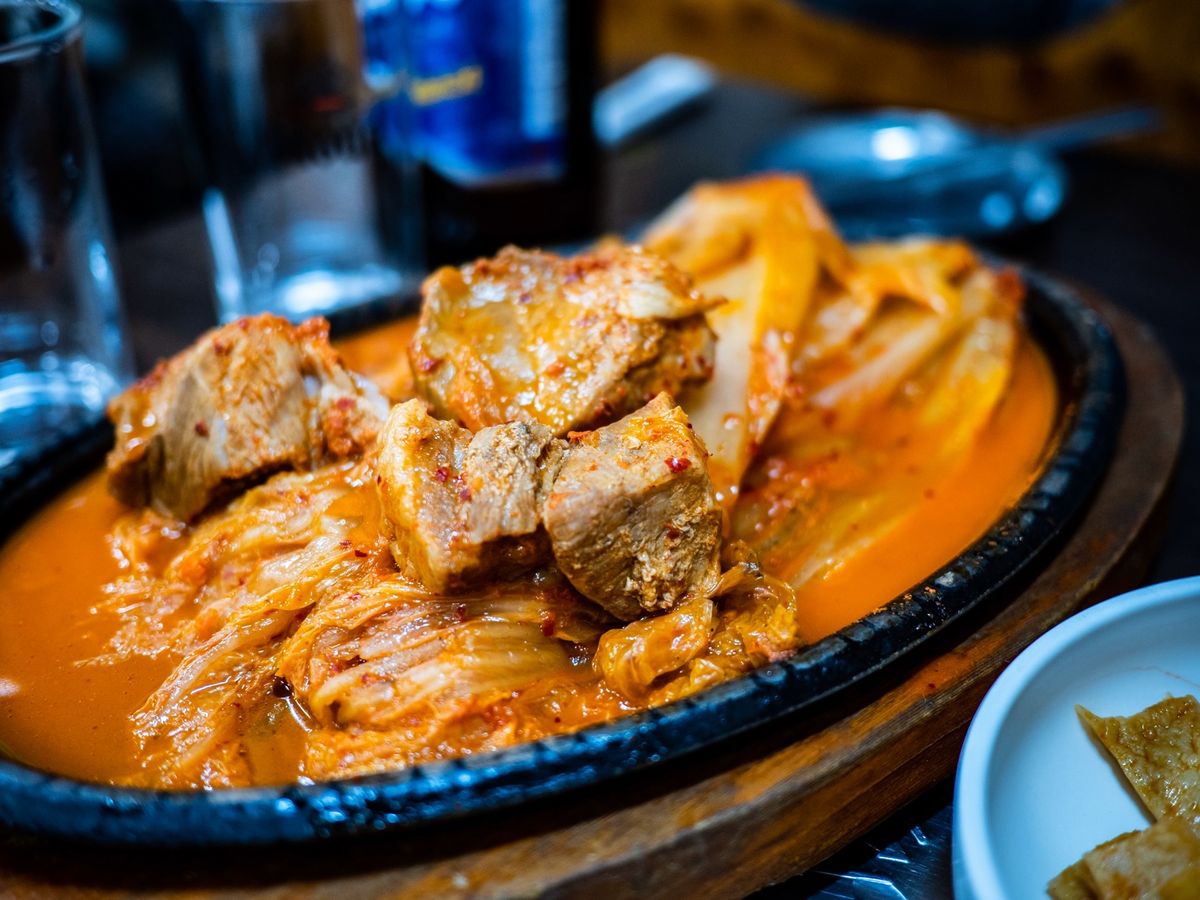 明洞近くで
キムチチム🥓🥬 🌶✨