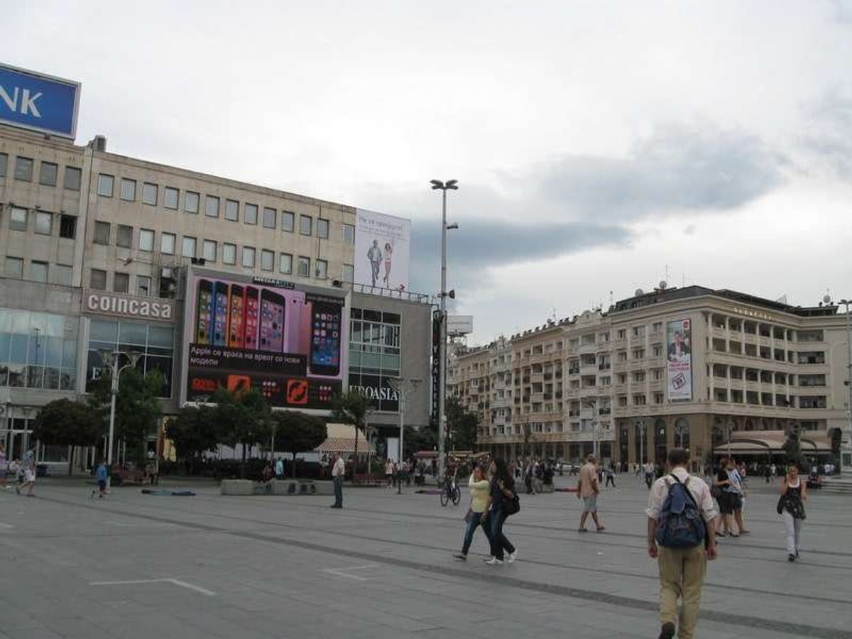 広場の中心。
ひとつひとつ写真を撮っていると飽きてきます。