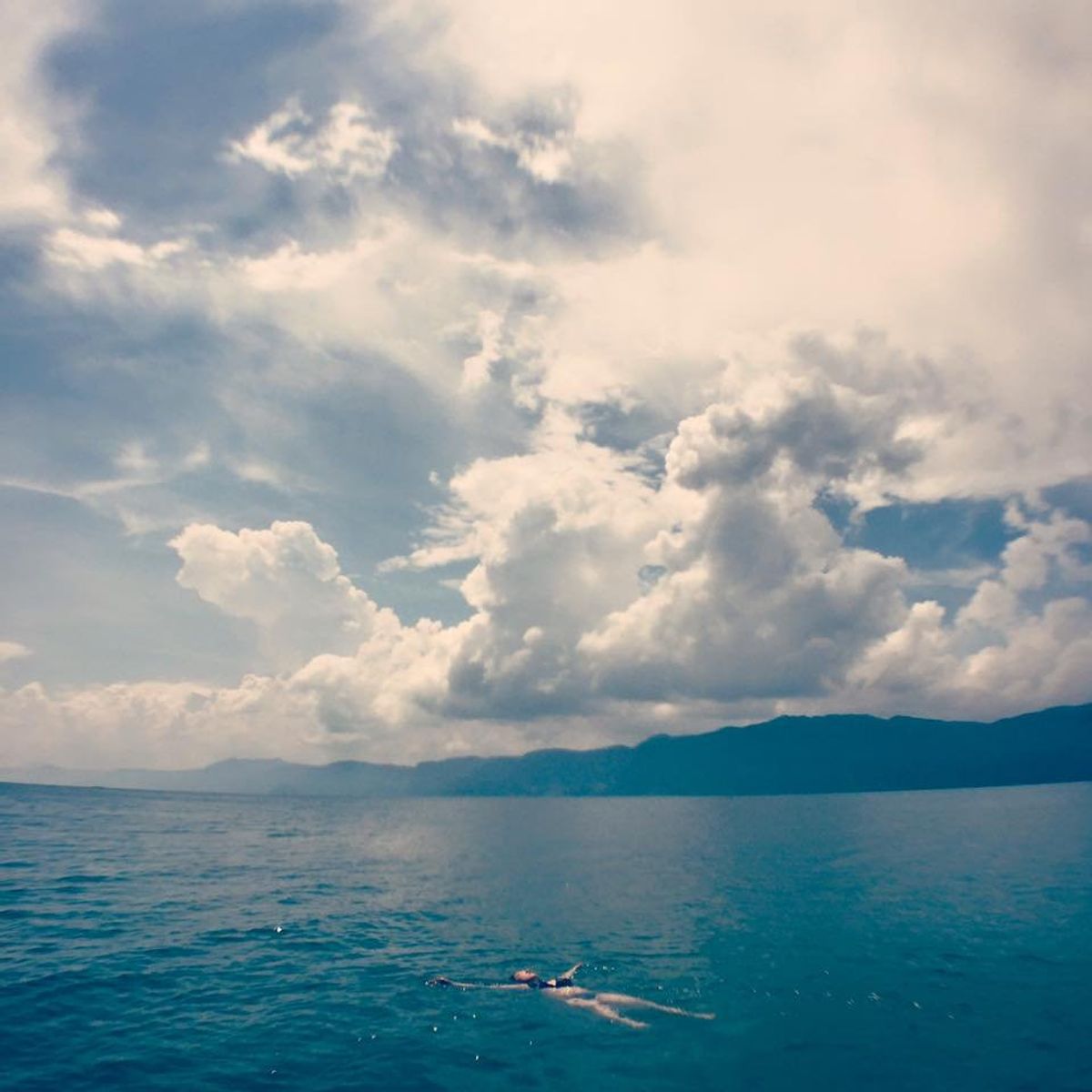 サモシール島は360度トバ湖という湖に囲まれた島。
景色最高。なかなかアジ...