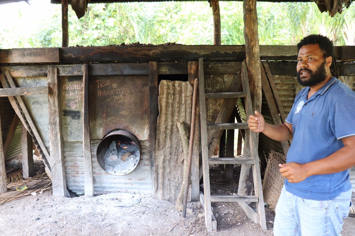 ココナッツのサミュエルによるココナッツ地獄。最初のスポンジみたいなココナッ...