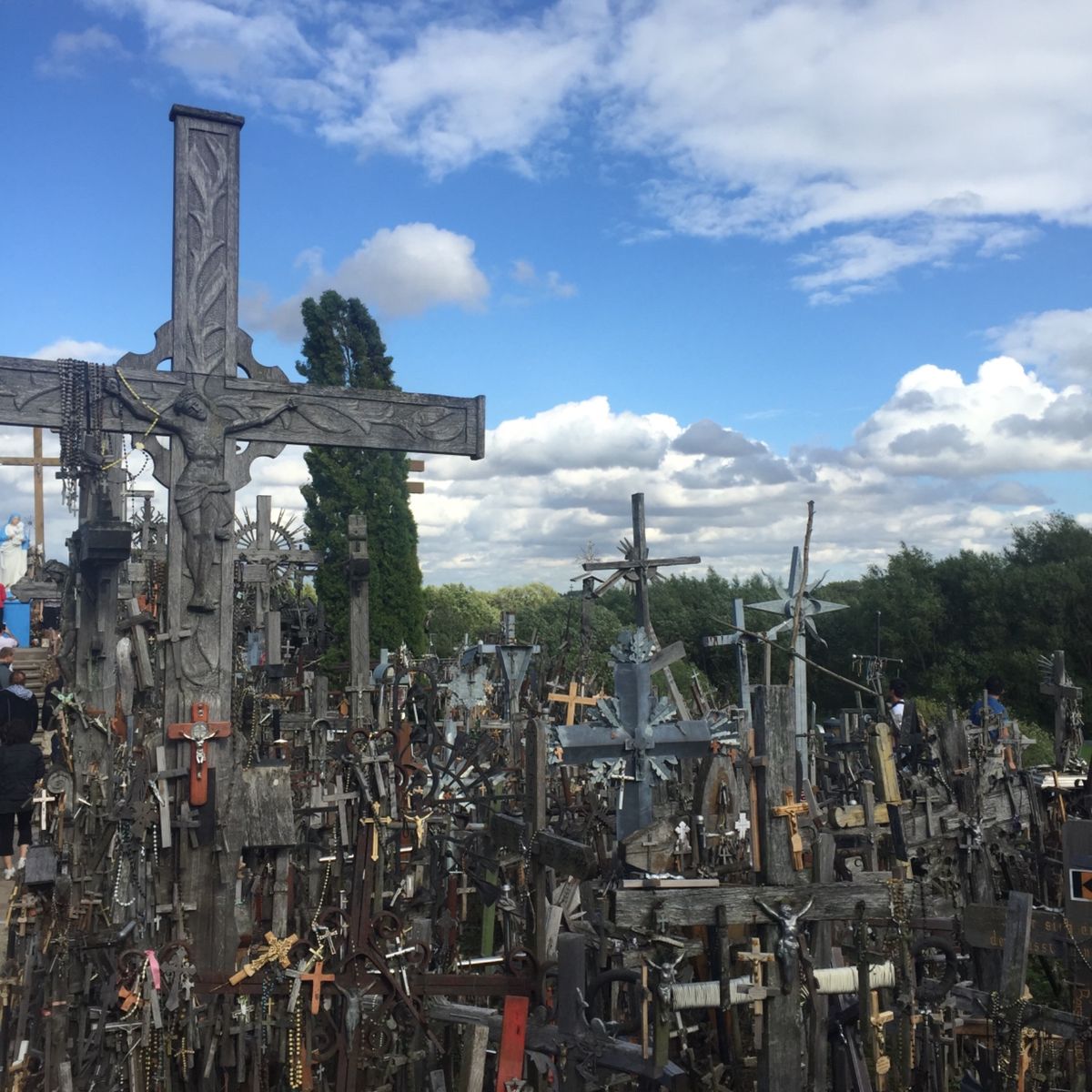 1枚目からヴィリニュスのカテドラル広場、カウナスの聖ミカエル教会、パランガ...