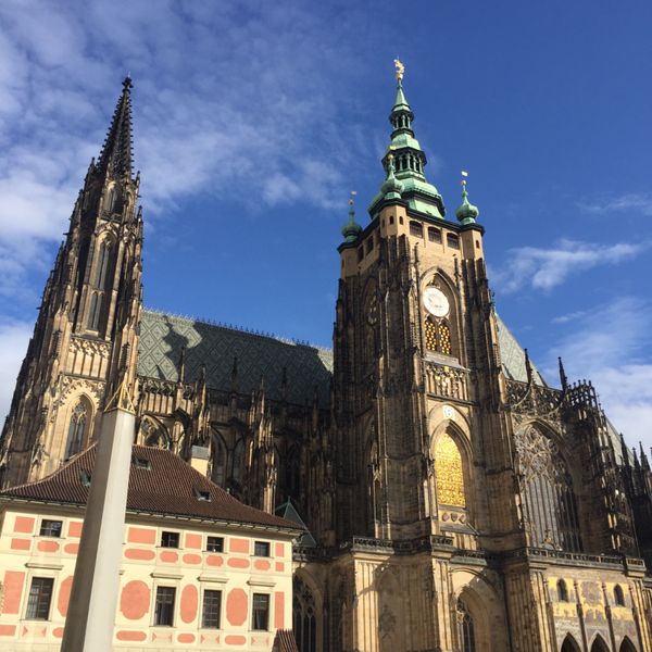 チェコ共和国・プラハ「中欧旅行①」の写真：1枚目と2枚目はプラハにて。プラハ旧市街...