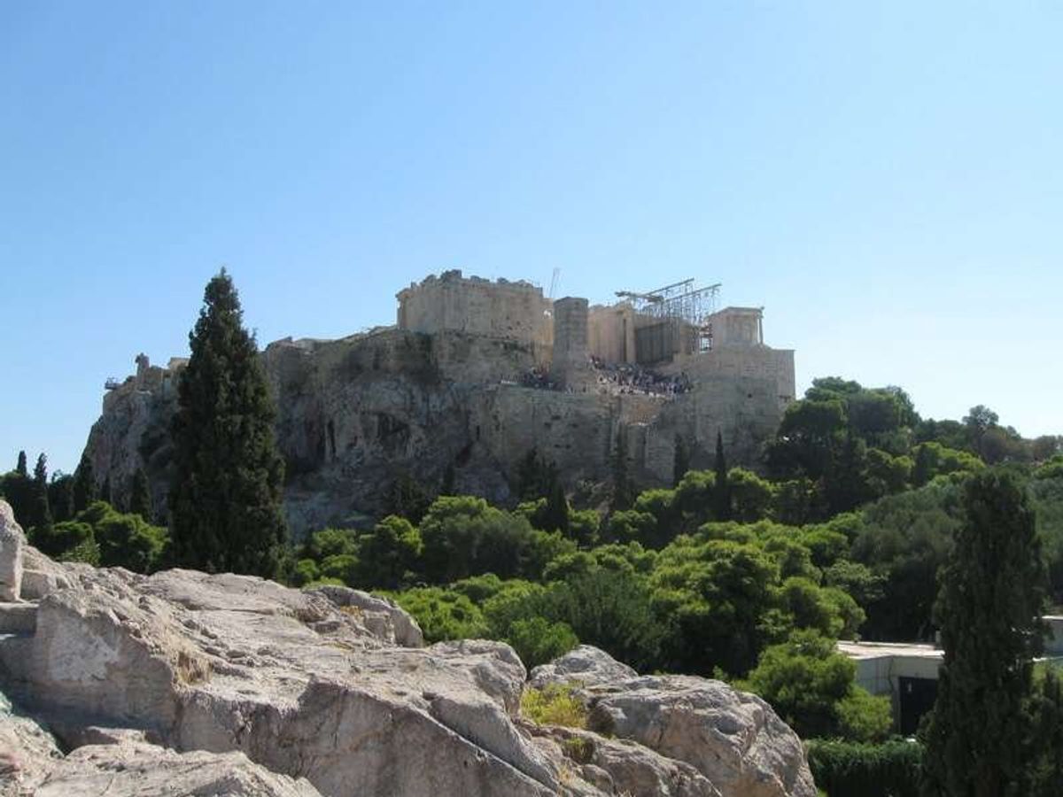 アクロポリスを望む