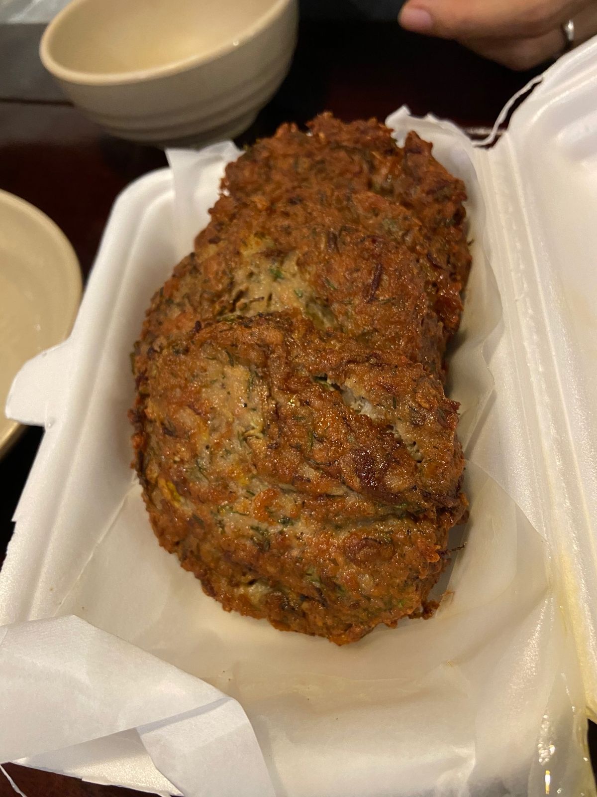 冬にしか食べられないcha ruoi
原材料はゴカイですw
魚釣りに使うア...