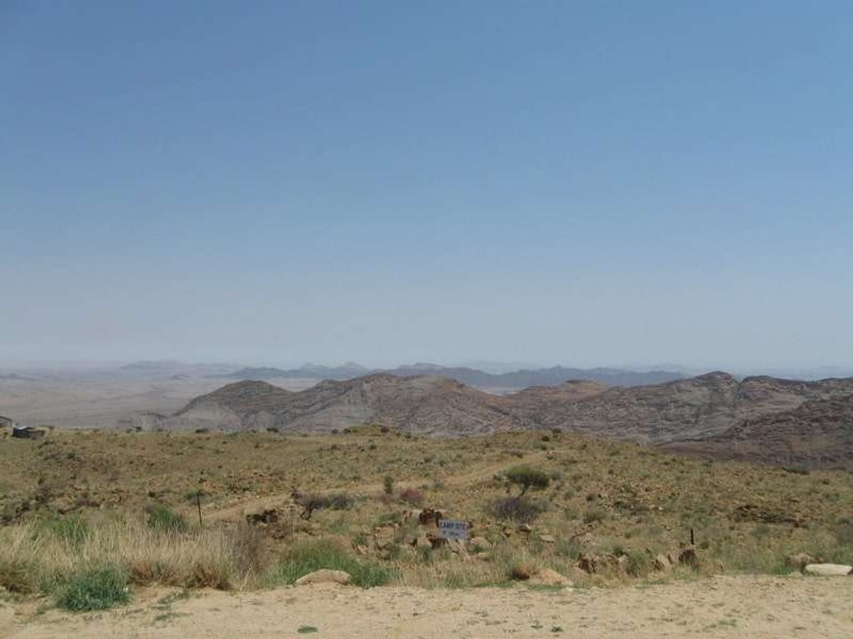 ナミブ砂漠への途中