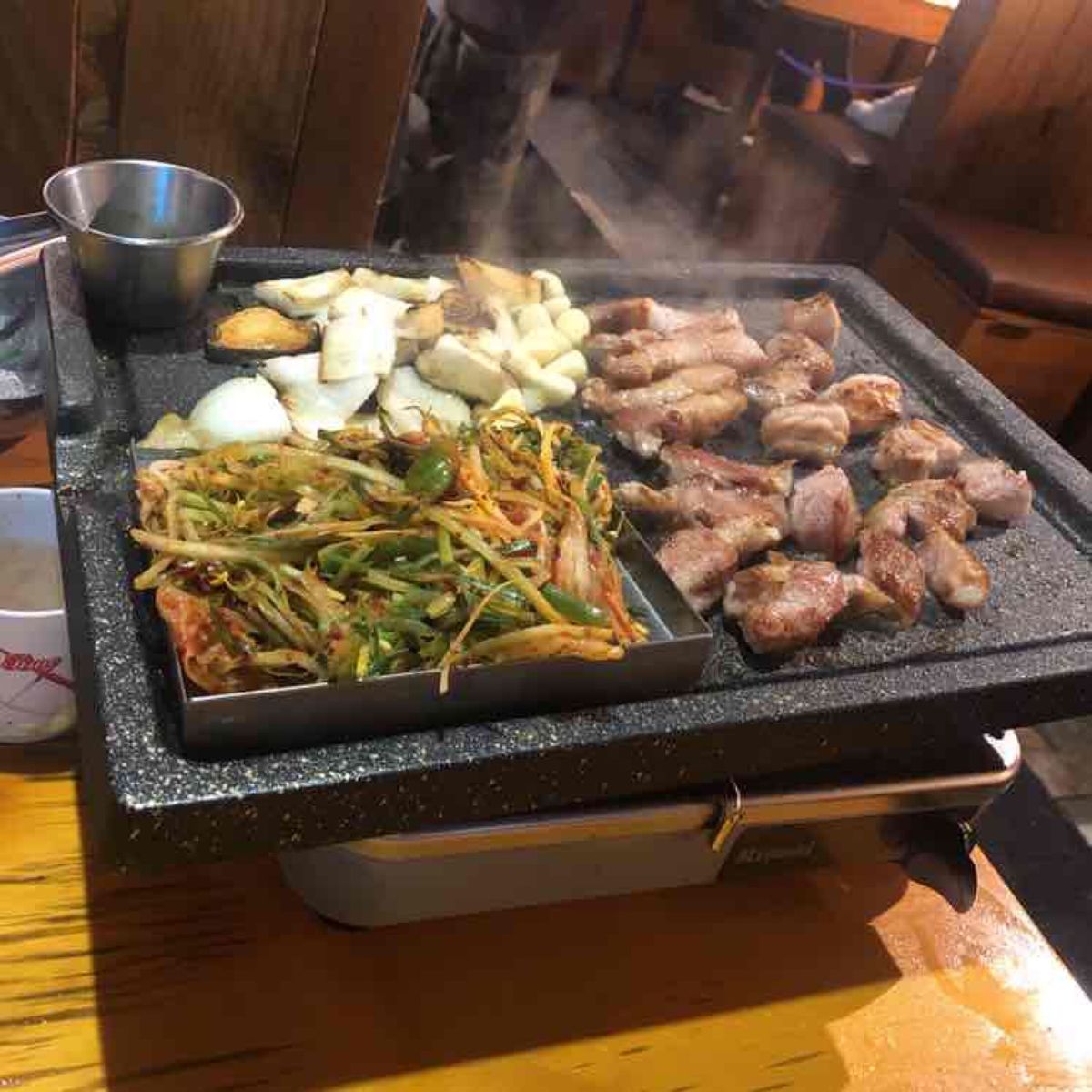 連日気温1,2度前後で、冬の韓国にしてはそこまで寒くないんだろうけど、寒い...