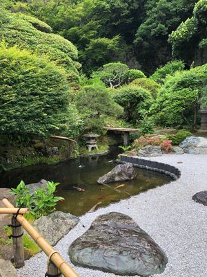 報国寺