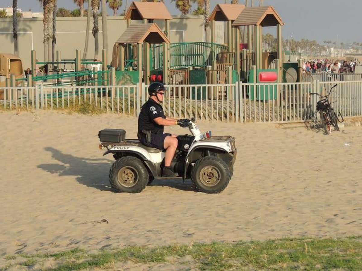 Venice Beach の警察
