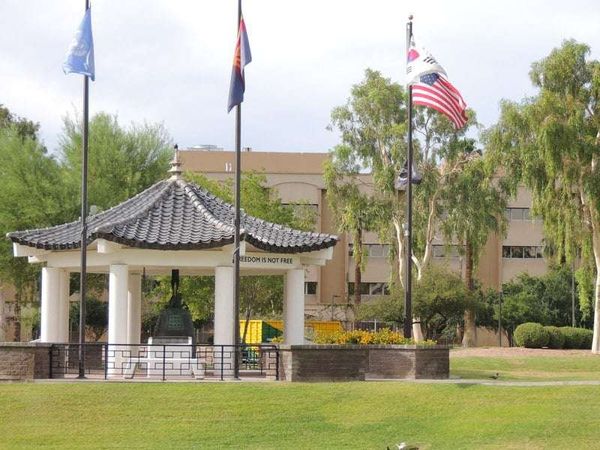 アメリカ(米国)・アリゾナ「2014年 アリゾナ州　Route66など Arizona Flagstaff」の写真：朝鮮戦争の記念
FREEDOM IS N...