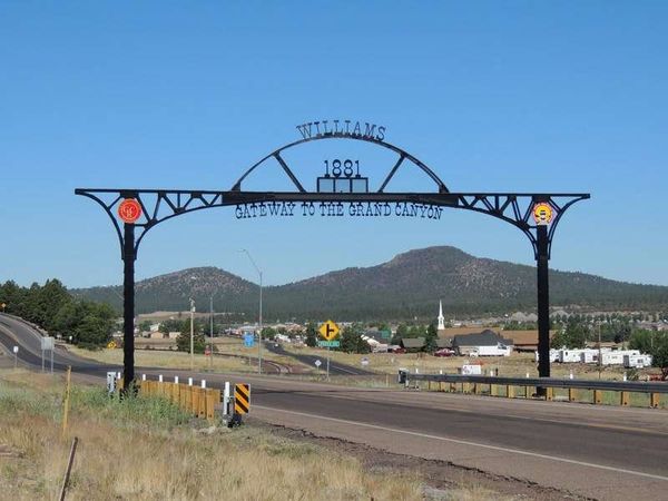 アメリカ(米国)・アリゾナ「2014年 アリゾナ州　Route66など Arizona Flagstaff」の写真：Grand Canyonの玄関口Will...