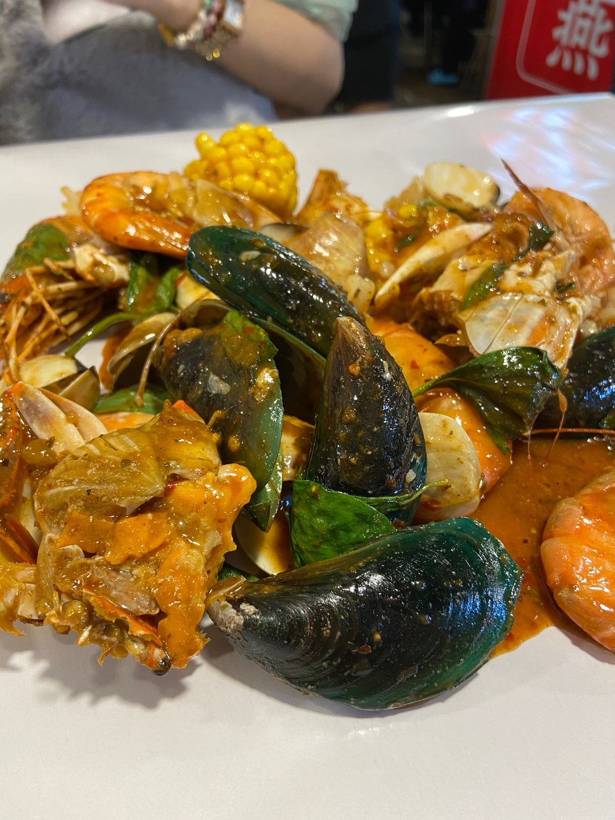 タイ料理が美味すぎて困るw
日本人が多いなぁーと今回も実感‼︎