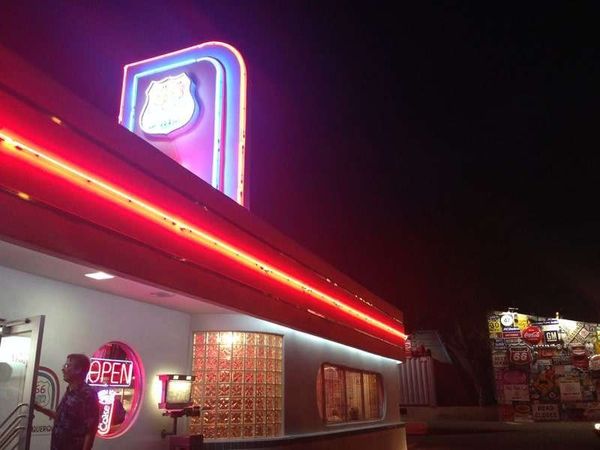 アメリカ(米国)・アリゾナ「2014年 Get Your Kicks on Route66 Flagstaff～Oklahoma City」の写真：ルート66ダイナー