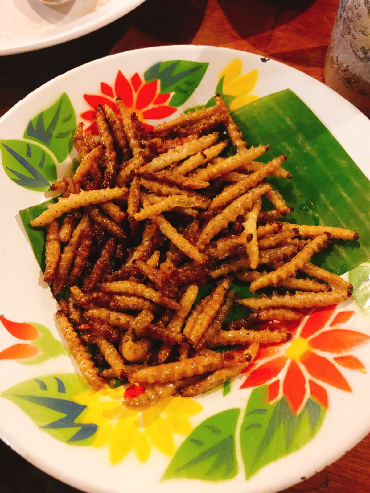 1枚目
ソンテウでひたすら山をブンブン登り続けること一時間ほどで辿り着いた...