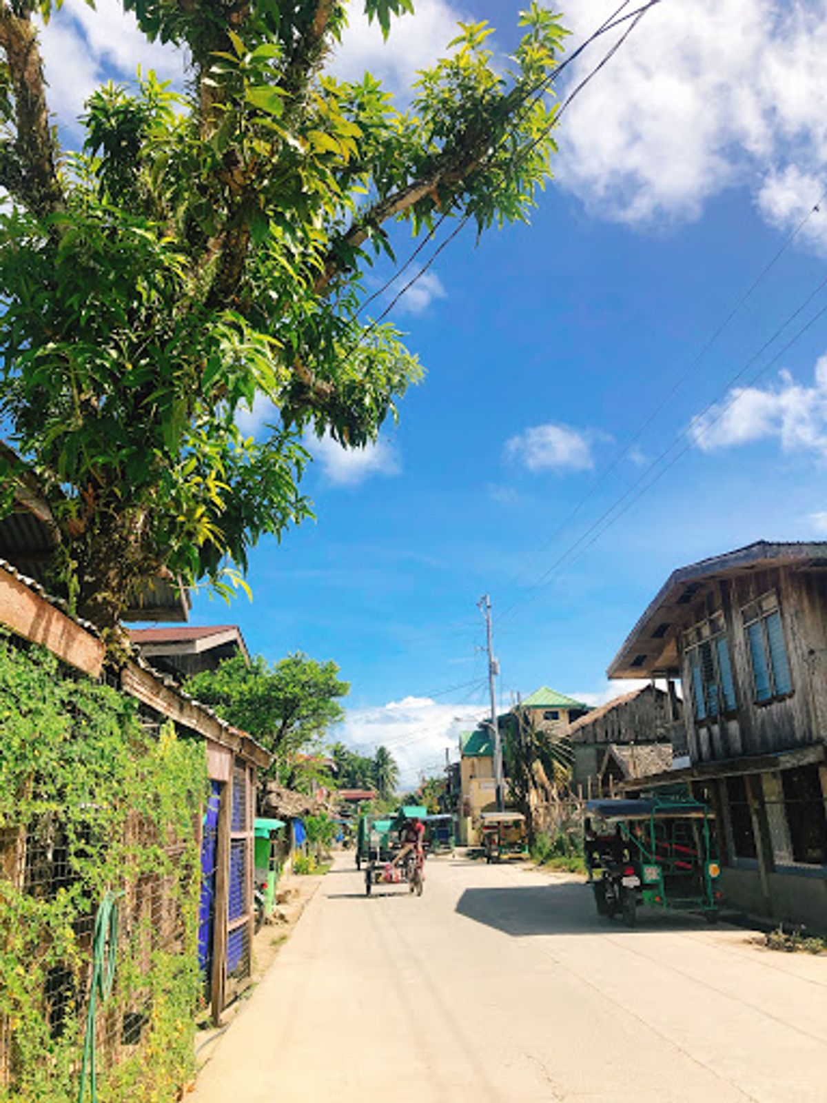 Hinatuanという町。
雰囲気は日本でゆう沖縄にある竹富島に似てるなー...