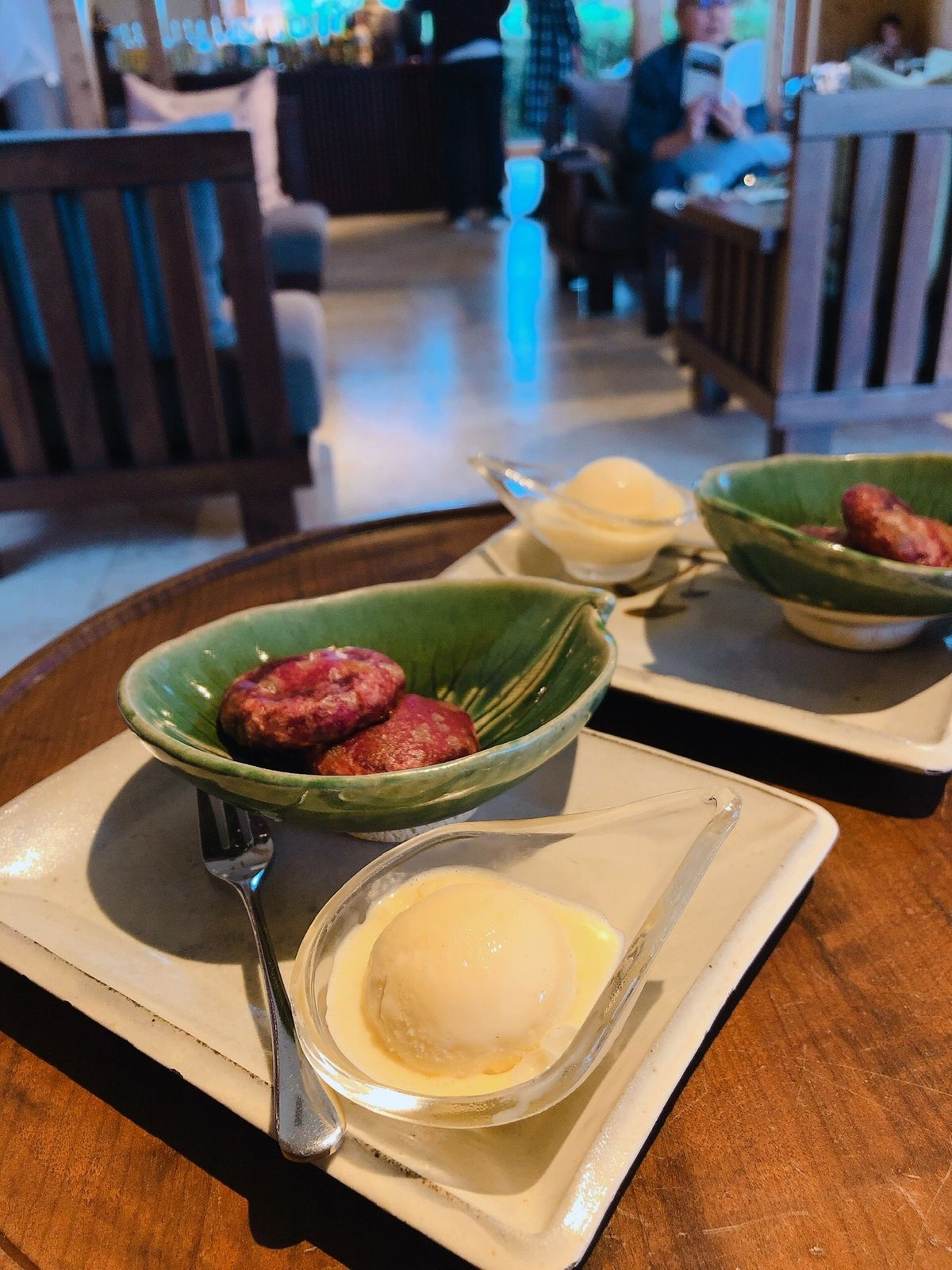 ホテルに着いて初っ端に頂いた月桃の羊羹？？がとっっても美味しかったです😭お...