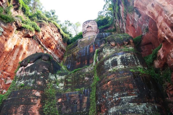 中国・成都Chengdu「四川省弾丸旅」の写真：成都から南へ3時間ほど。
楽山大仏は世界...