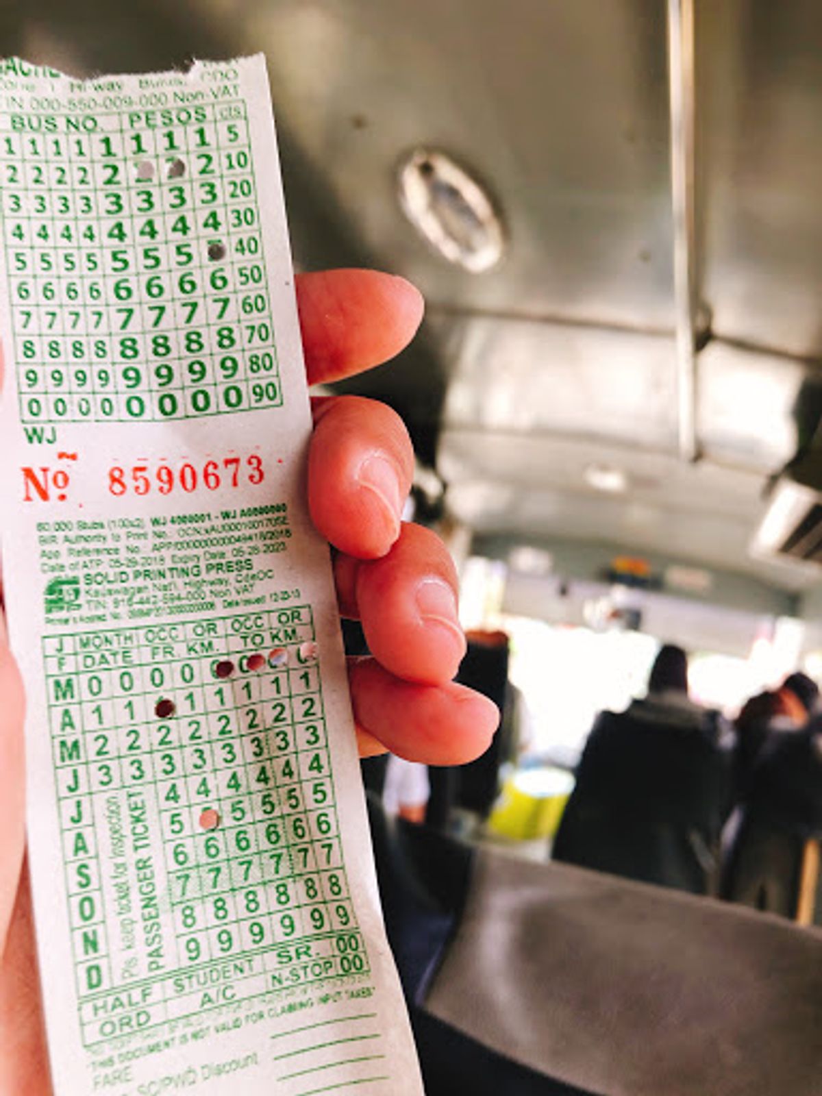 次の目的地は「Siargao island」でヒナトゥアンからとりあえずバ...