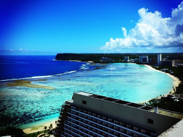 グアム・グアム「〜グアム〜飛行機着陸直前のジャングル加減に引きがち🇬🇺」の写真：あれこれ血迷っても、結局グアムの海が1番最高