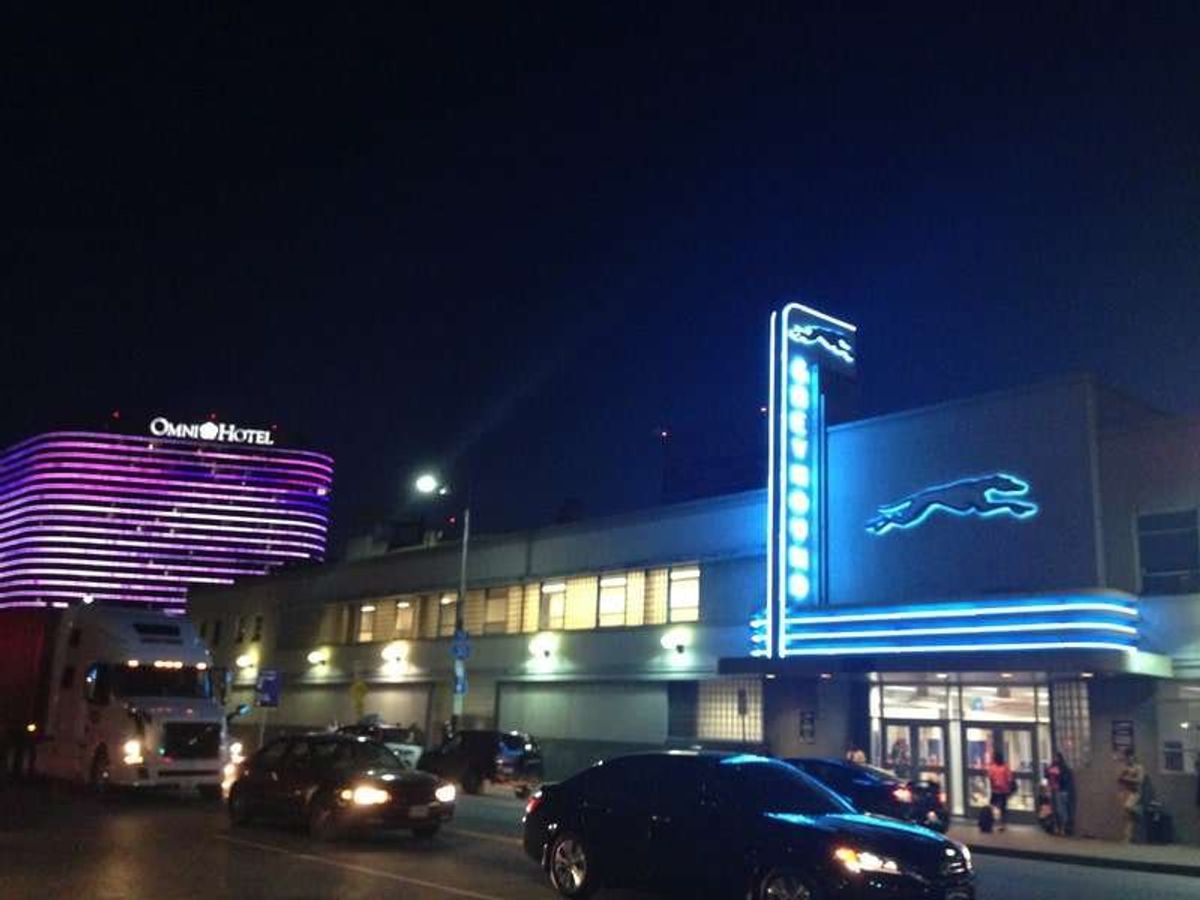 夜Busにて
Oklahoma CityよりDallas着
夜間でもそんな...