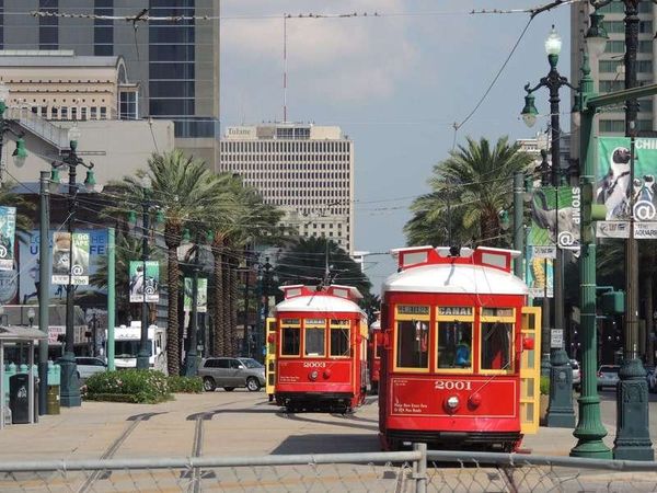アメリカ(米国)・ニューオーリンズ「2014年 Jazzの街　New Orleans」の写真：Canal ST.