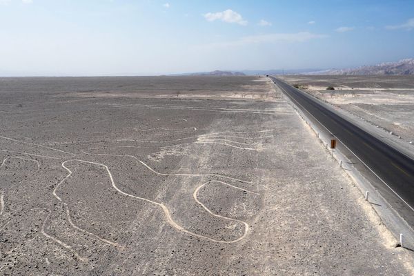 ペルー・Lima「ペルーボリビア旅」の写真：リマからバスでパラカスへ。
そこから ナ...