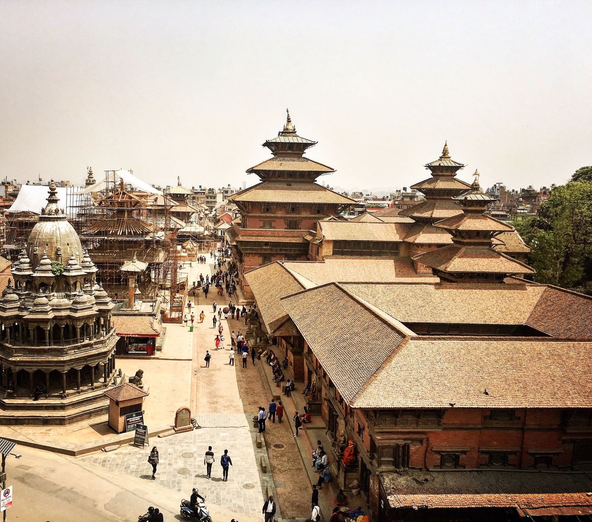 カトマンズ2日目は30分くらい歩いてパタンへ。