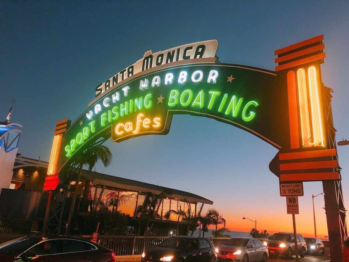 イケメン探しに目を光らせたサンタモニカ