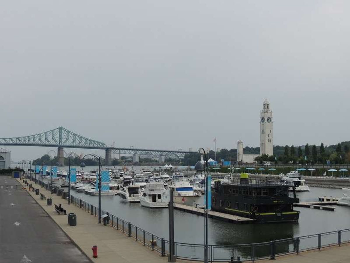 バサン　ボンスクール