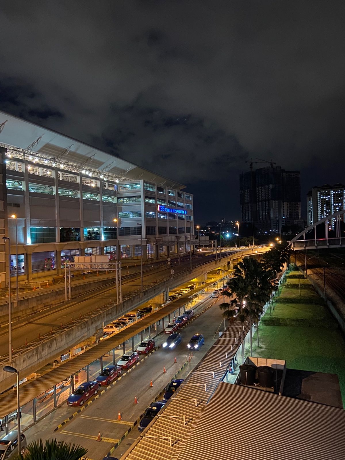 クワラルンプールからはバスでシンガポールへ向かいます‼︎
意外と乗り心地が...