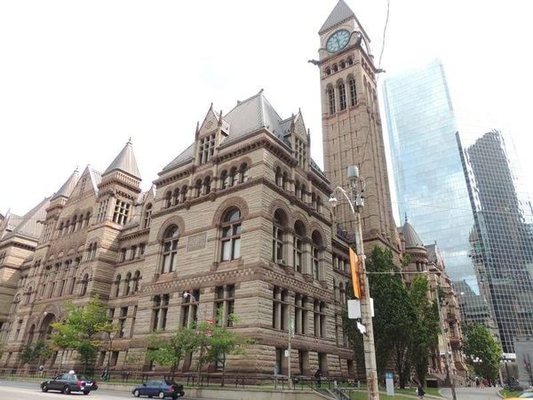 カナダ・トロント「2014年 カナダ　オンタリオ州　ナイアガラフォールズ、トロント」の写真：旧市庁舎(Old City Hall) 