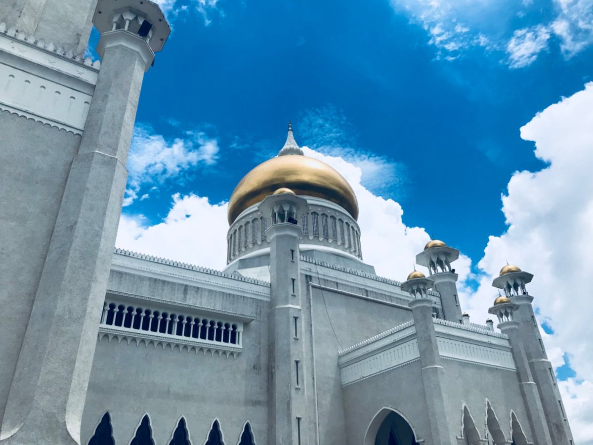 かなり素晴らしい。君の名はチックな空も良い。