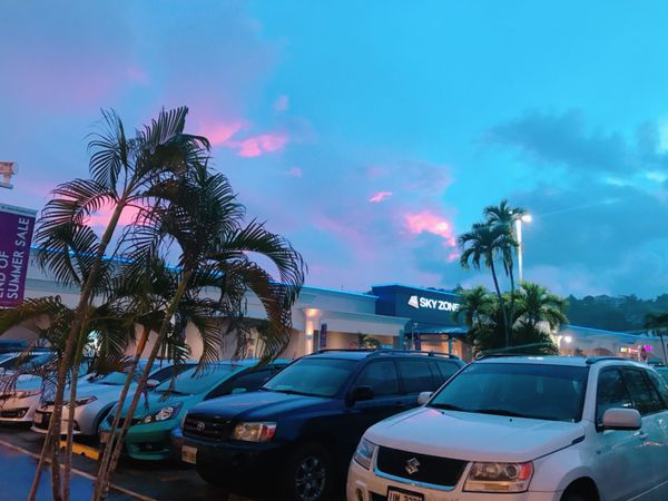 グアム・グアム「〜グアム〜現地人いなさすぎてどこに来たのか迷走しがち🇬🇺」の写真:アガニアのほうがローカル感あって何もない...