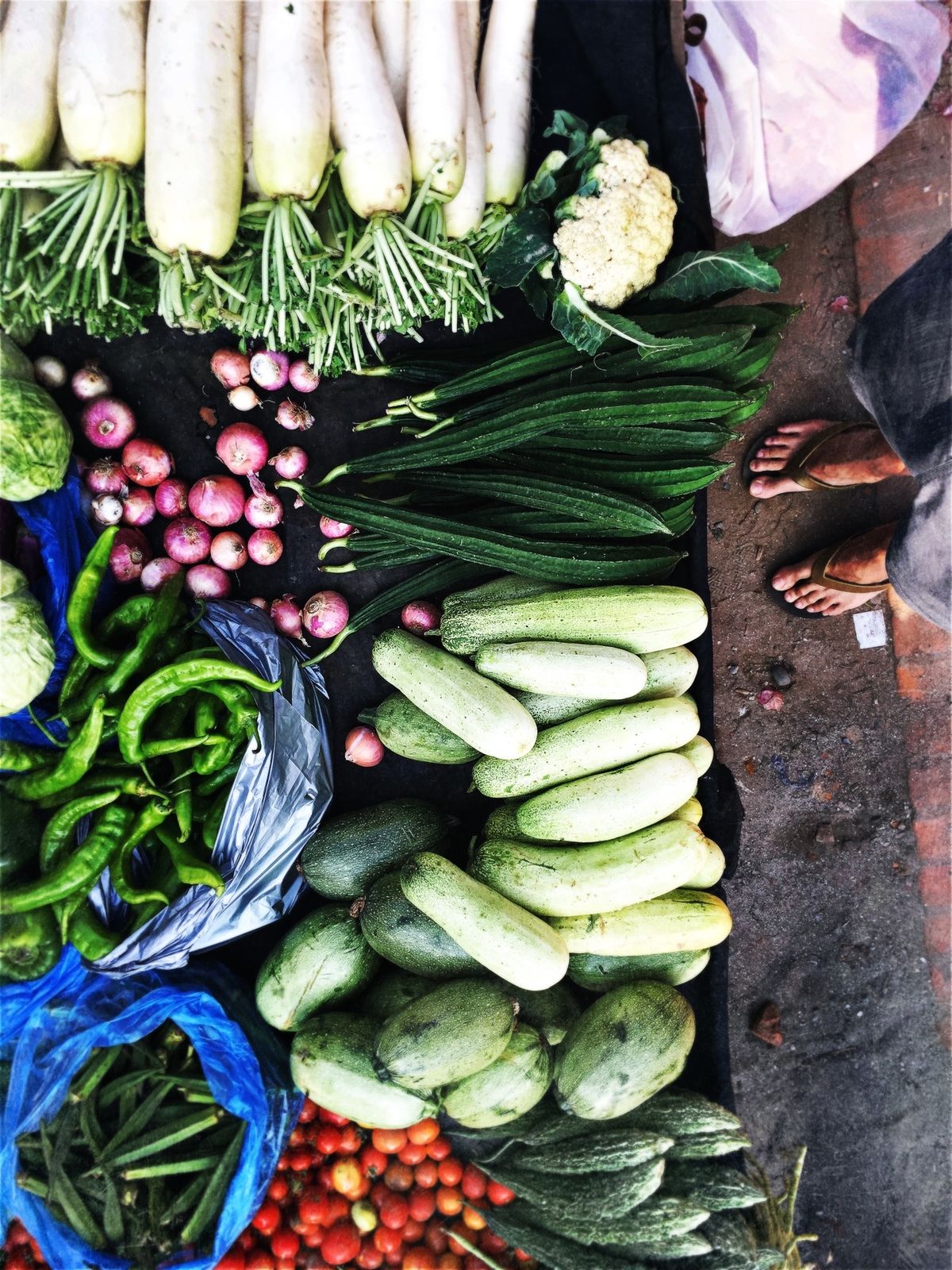 バクタプルの朝市。