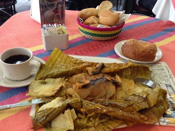 メキシコ・カンクン「2015年 メキシコ南部　カンクンとオアハカ」の写真：オアハカスタイルの朝食を頂く。

