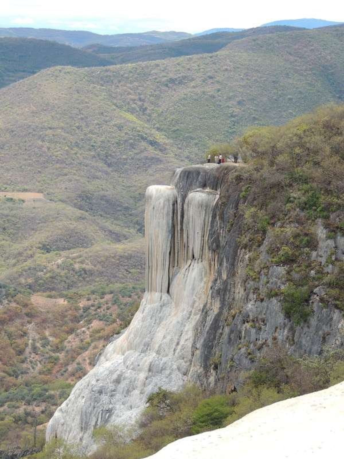 イエルベ・エル・アグア(Hierve El Agua)