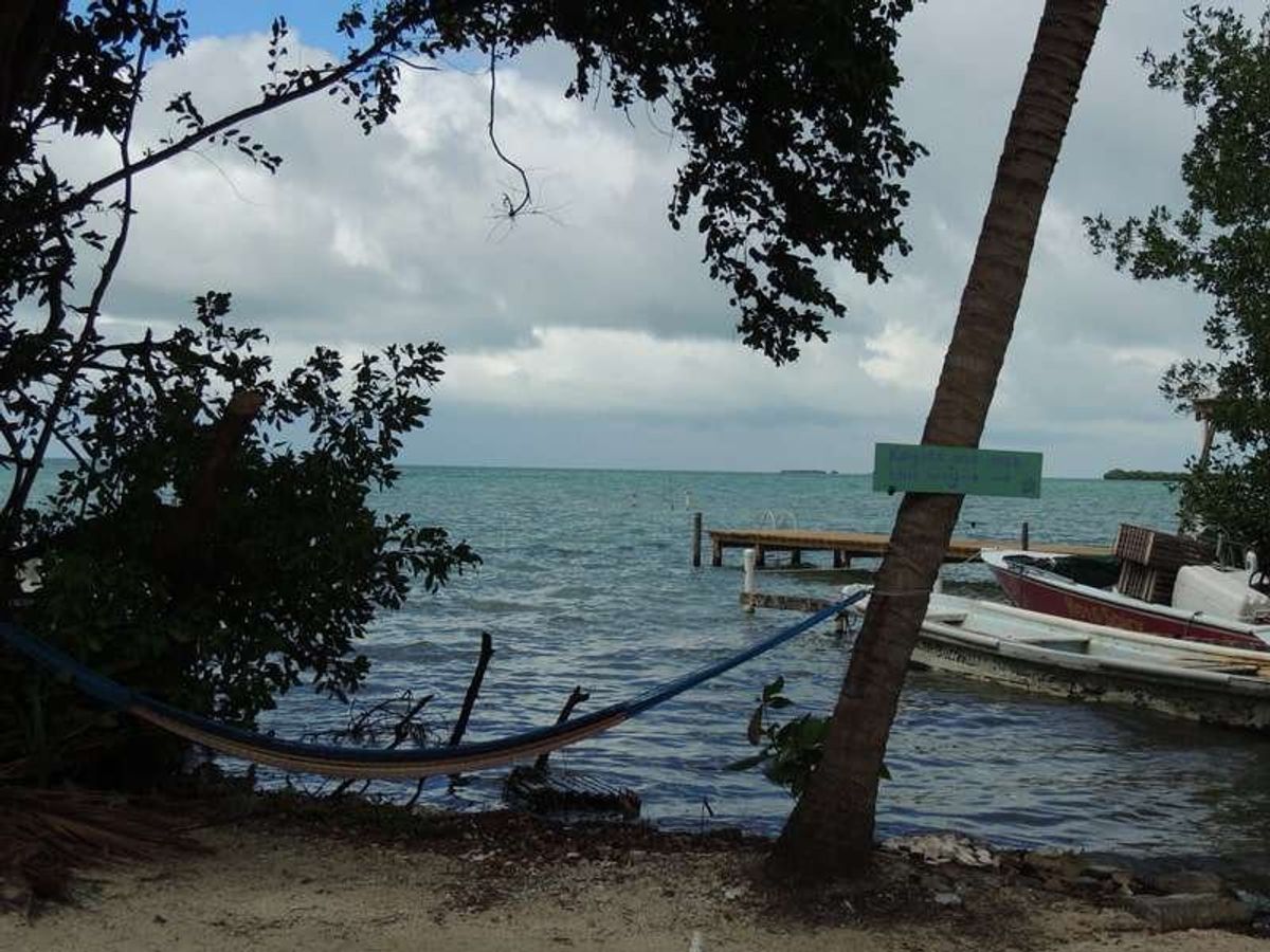 滞在した宿からの眺めは最高
プライベートビーチ、カヤックありで、Dom一泊...