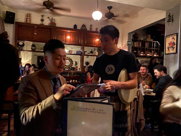 メキシコ・メキシコシティ「ただいまメキシコ！」の写真：この日はたまには良いレストランで食事しよ...