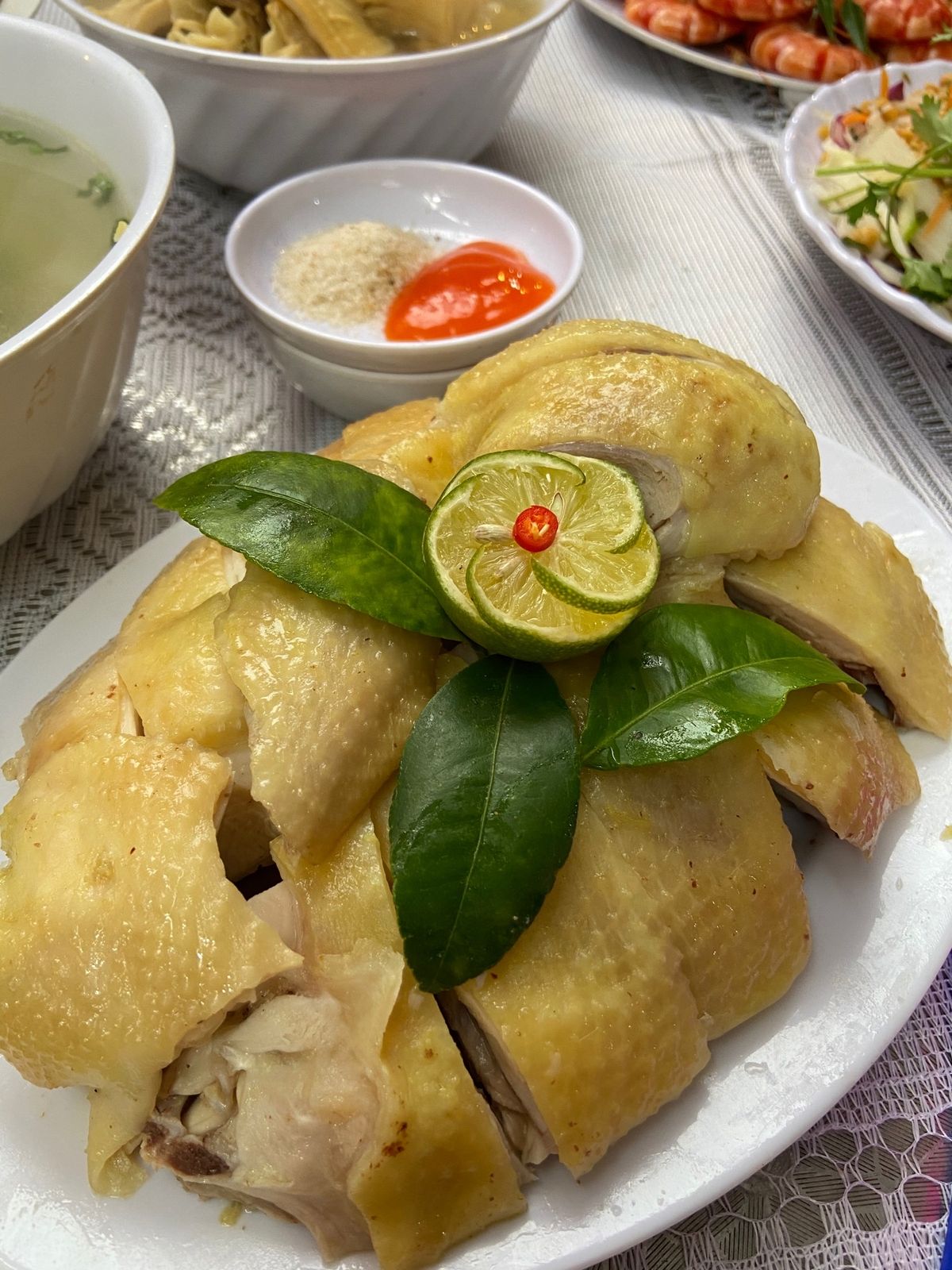 その辺にいるカシワが、こうなりますw
ただ最高に美味いw
命に感謝