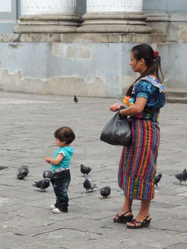 グアテマラ・グアテマラシティ「2015年 グアテマラ　首都グアテマラシティ　古都アンティグア」の写真：グアテマラシティー