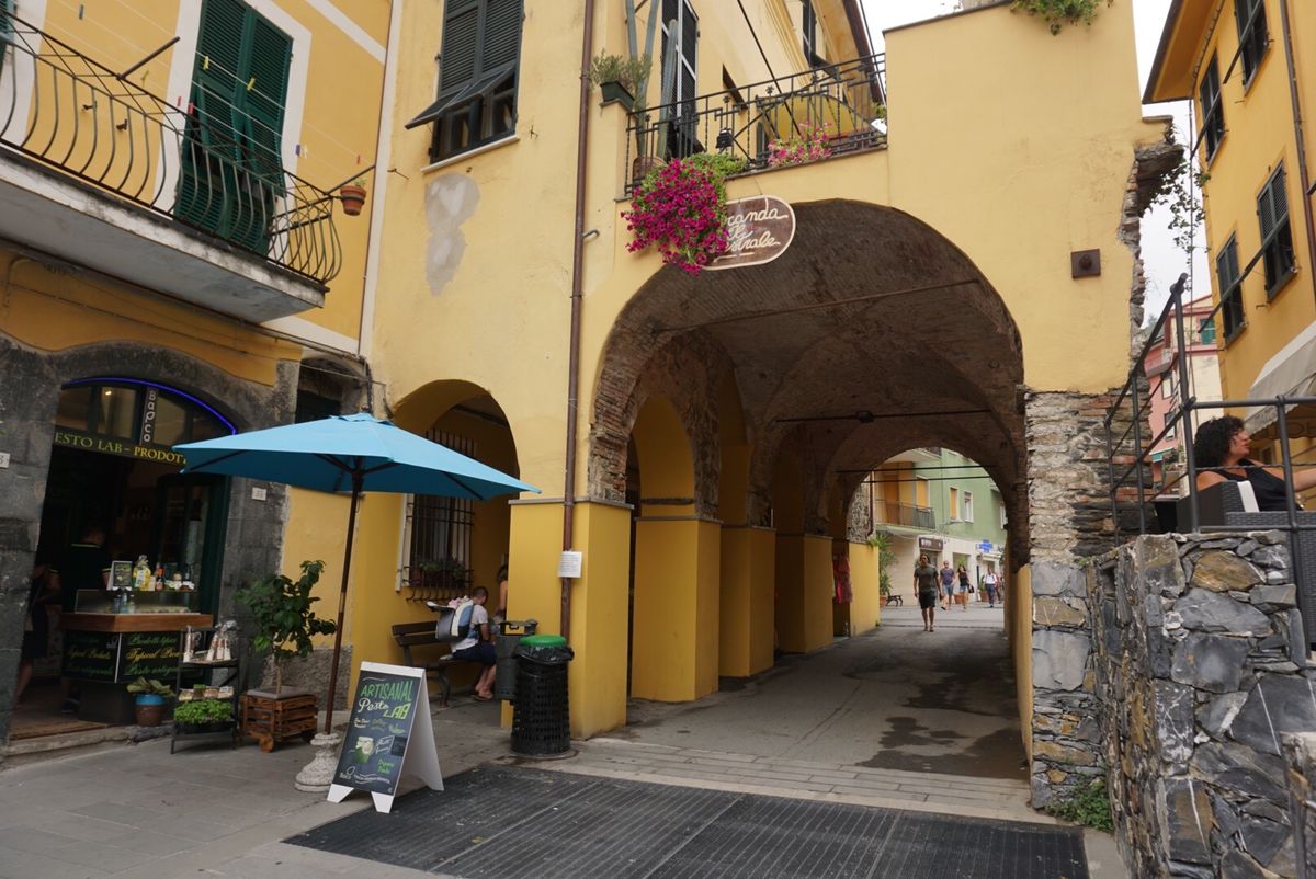 前半の1週間は1人でイタリアを周り、後半は友達と合流してスイス、ドイツに行...