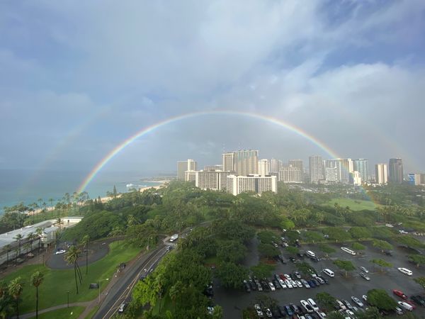 アメリカ(米国)・ハワイ「ハワイ オアフ島」の写真：朝起きたら目の前に綺麗な虹。しかもダブル...