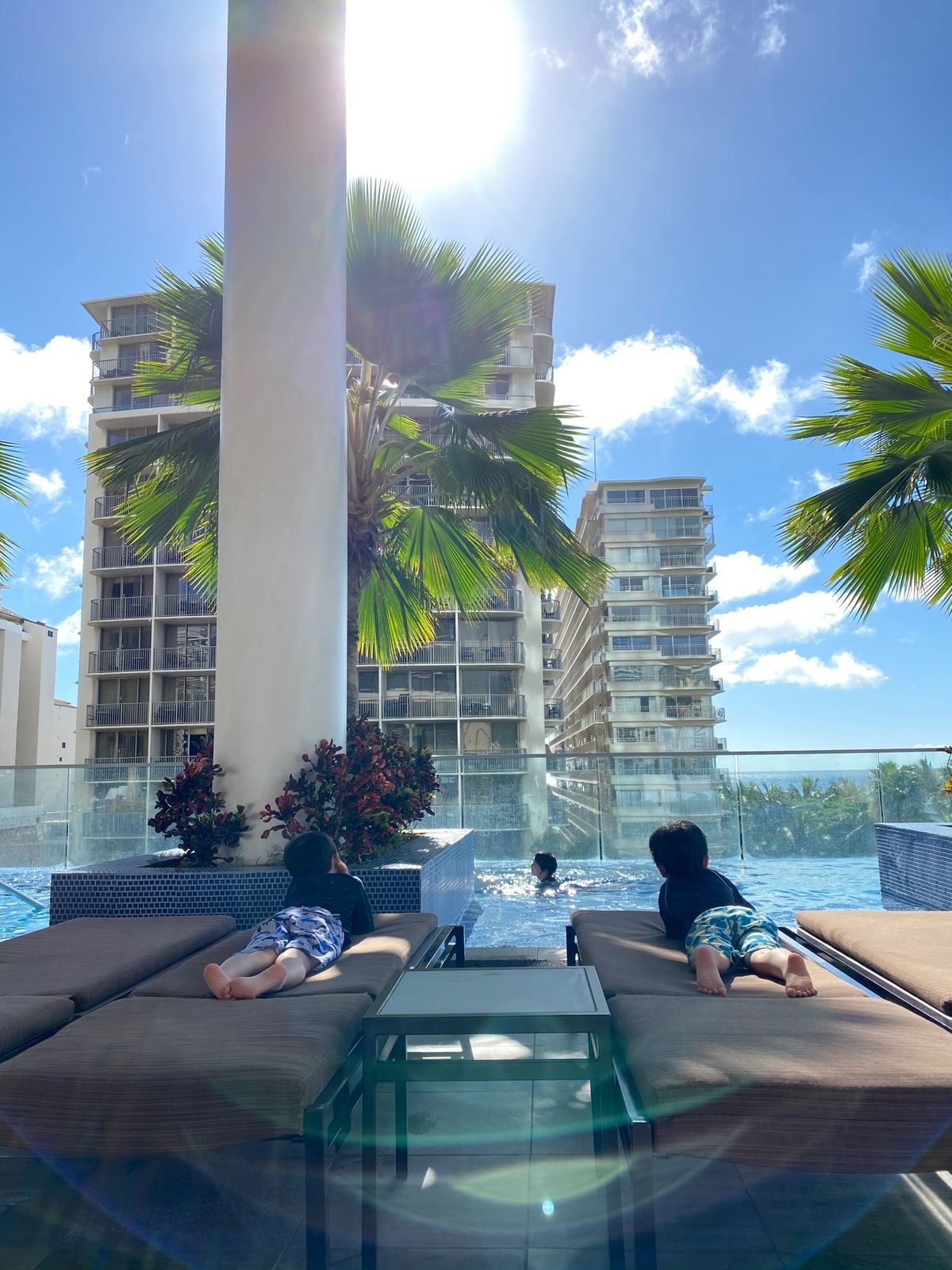 トランプホテルのインフィニティープール。