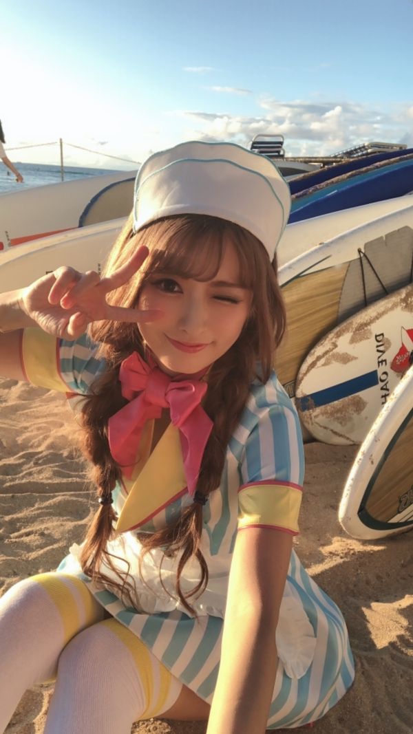 アメリカ(米国)・ハワイ「ハワイでハロウィン」の写真：10月31日✨
ウェイトレス？的なコスチ...