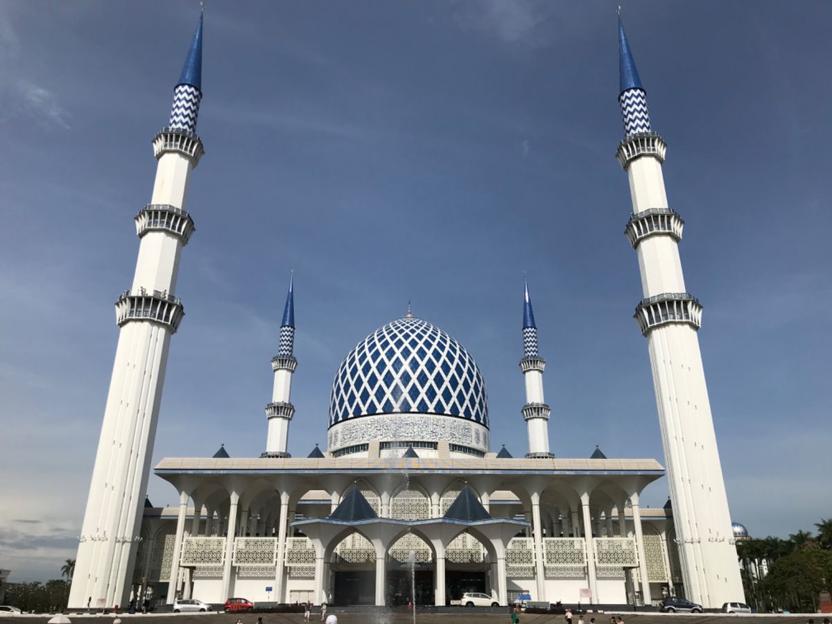 ブルーモスクことスルタン・サラディン・アブドゥル・アジズ・モスク🕌